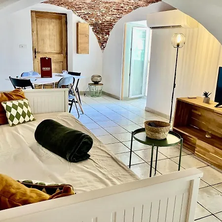 Centre Bastia Apartment