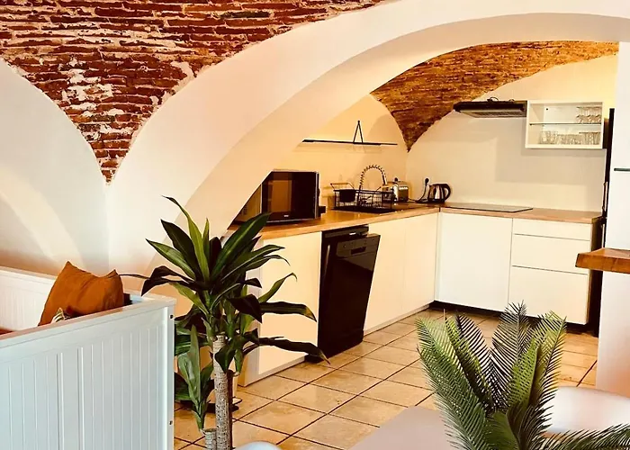 Centre * バスティア